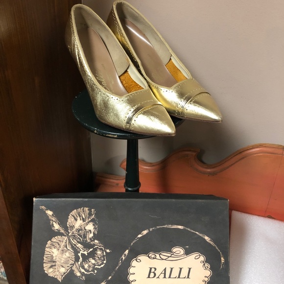 Vintage 1960's shoes Balli heels gold rockabilly with original box Size 6.5 - Picture 1 of 15